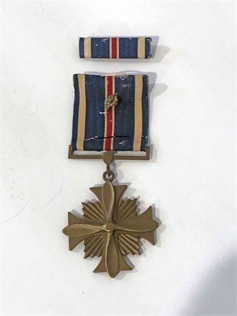 WWII Distinguished Flying Cross w/Oak Leaf Cluster