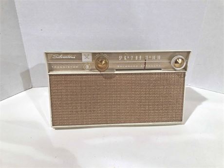 Vintage Sears Silvertone Transistor Radio